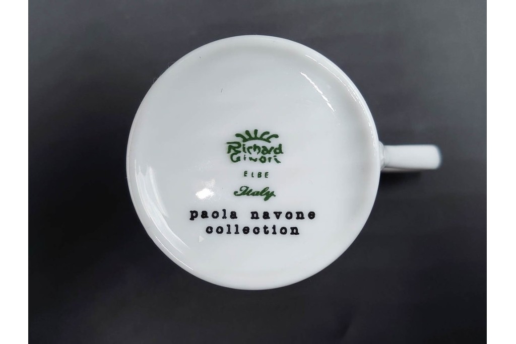 イタリア製　Richard Ginori(リチャードジノリ)　Paola Navone(パオラ・ナヴォーネ)　色彩豊かな筆致文様のトリオ4客セット　(R-085960)