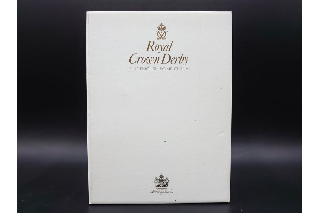 イギリス　ROYAL CROWN DERBY(ロイヤルクラウンダービー)　エレファント　華やかな象モチーフのペーパーウェイト2点セット　1点のみ外箱付き　(R-085966)