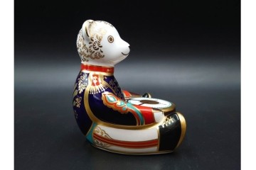 イギリス　ROYAL CROWN DERBY(ロイヤルクラウンダービー)　優美なドンキー(ロバ)とドラマーベアのペーパーウェイト2点セット　外箱付き　(R-085968)