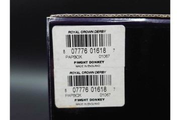 イギリス　ROYAL CROWN DERBY(ロイヤルクラウンダービー)　優美なドンキー(ロバ)とドラマーベアのペーパーウェイト2点セット　外箱付き　(R-085968)