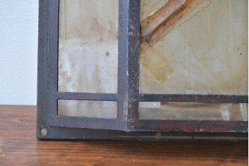 和製アンティーク　直線を組み合わせた幾何学意匠のウォールライトカバー2点　(R-085970)