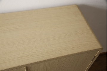 中古　衣装盆7杯付き　花文をあしらった取手装飾が優美な加茂桐箪笥　(R-085971)