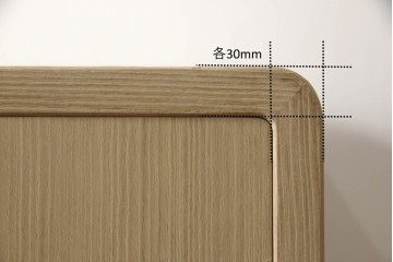 中古　衣装盆7杯付き　花文をあしらった取手装飾が優美な加茂桐箪笥　(R-085971)