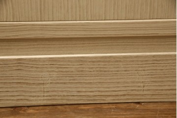 中古　衣装盆7杯付き　花文をあしらった取手装飾が優美な加茂桐箪笥　(R-085971)