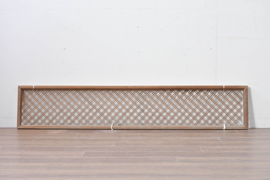 ヴィンテージ建具　昭和中期　連続する曲線模様の組子が美しい欄間1枚　(R-085973)