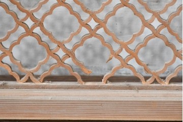 ヴィンテージ建具　昭和中期　連続する曲線模様の組子が美しい欄間1枚　(R-085973)