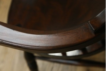 中古　美品　松本民芸家具　#91型　重厚で品格ある佇まいのキャプテンチェア　定価約13万円　(R-085974)