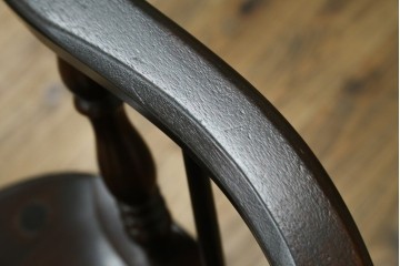 中古　美品　松本民芸家具　#91型　重厚で品格ある佇まいのキャプテンチェア　定価約13万円　(R-085975)