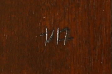 中古　美品　松本民芸家具　#91型　重厚で品格ある佇まいのキャプテンチェア　定価約13万円　(R-085975)