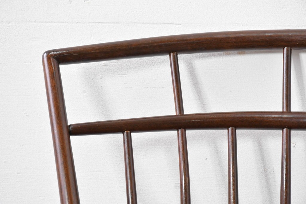 中古　松本民芸家具　鳥かごのような背姿が印象的なバードケージチェア　定価約13万円　(R-085976)