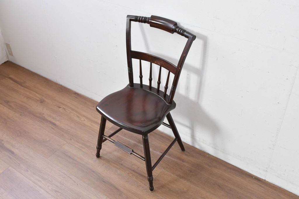 中古　松本民芸家具　背もたれの意匠が美しいA型サムバックチェア　定価約14万円　(R-085977)