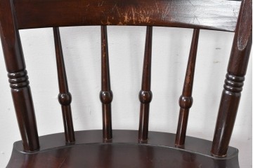 中古　松本民芸家具　背もたれの意匠が美しいA型サムバックチェア　定価約14万円　(R-085977)