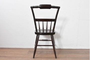 中古　松本民芸家具　背もたれの意匠が美しいA型サムバックチェア　定価約14万円　(R-085977)