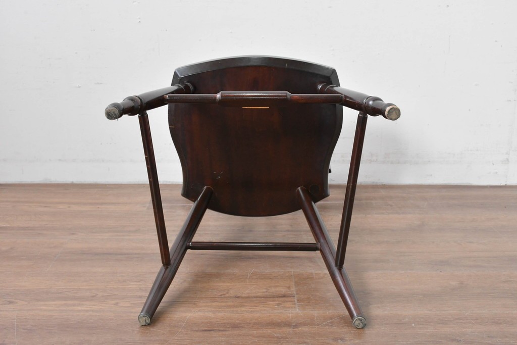 中古　松本民芸家具　背もたれの意匠が美しいA型サムバックチェア　定価約14万円　(R-085977)