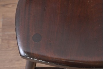 中古　松本民芸家具　背もたれの意匠が美しいA型サムバックチェア　定価約14万円　(R-085977)