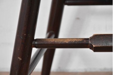 中古　松本民芸家具　背もたれの意匠が美しいA型サムバックチェア　定価約14万円　(R-085977)