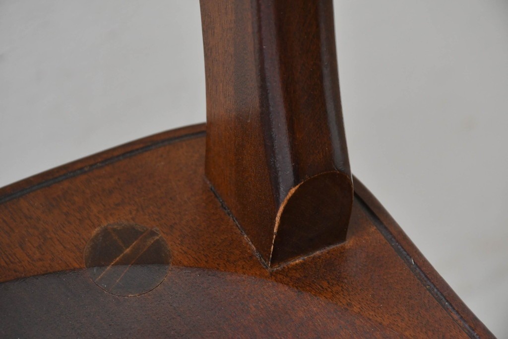 中古　松本民芸家具　背貫の意匠が個性的なB型ワイコムチェア　定価約12万円　(R-085979)