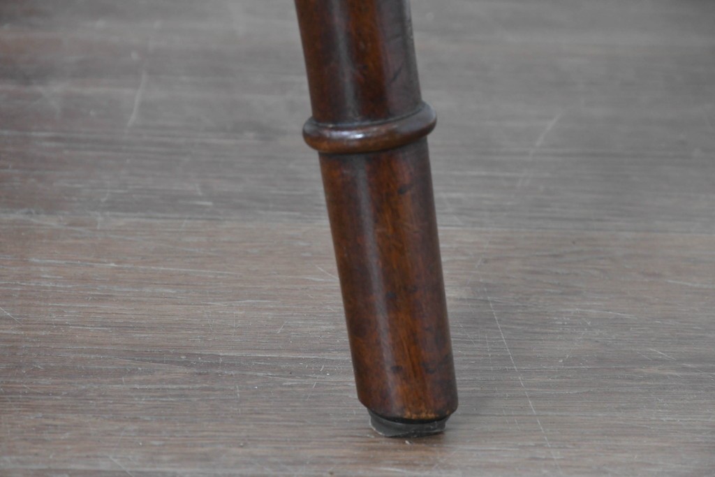 中古　松本民芸家具　背貫の意匠が個性的なB型ワイコムチェア　定価約12万円　(R-085979)