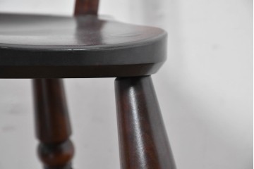 中古　松本民芸家具　背もたれの挽き物加工がお洒落な#49A型ワイコムチェア　定価約10万7千円　(R-085981)