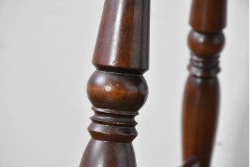 中古　松本民芸家具　背もたれの挽き物加工がお洒落な#49A型ワイコムチェア　定価約10万7千円　(R-085981)