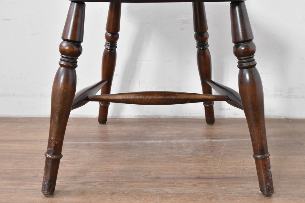 中古　松本民芸家具　背もたれの挽き物加工がお洒落な#49A型ワイコムチェア　定価約10万7千円　(R-085981)