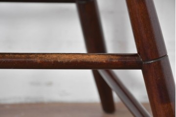 中古　希少モデル　松本民芸家具　背の曲線が美しいステップダウンチェア　(R-085982)