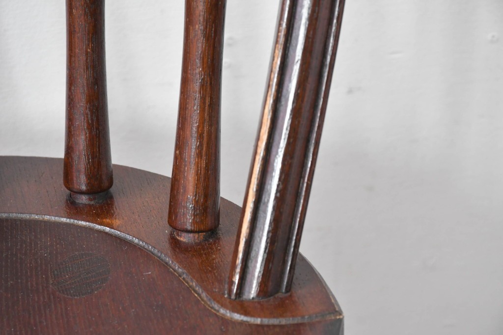 中古　松本民芸家具　竹節のデザインが施されたループバックチェア(II)　定価約13万8千円　(R-085983)