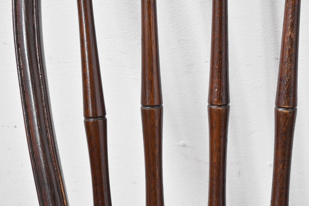 中古　松本民芸家具　竹節のデザインが施されたループバックチェア(II)　定価約13万8千円　(R-085983)