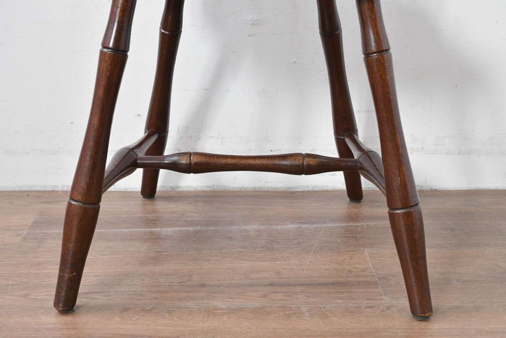 中古　松本民芸家具　竹節のデザインが施されたループバックチェア(II)　定価約13万8千円　(R-085983)