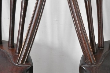 中古　松本民芸家具　竹節を思わせる挽物の造形が特徴的なループバックチェア(I)2脚セット　定価(2脚合計)約32万円　(R-085985)