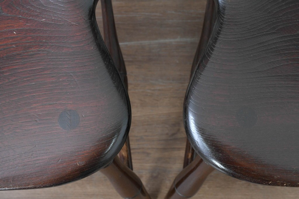 中古　松本民芸家具　竹節を思わせる挽物の造形が特徴的なループバックチェア(I)2脚セット　定価(2脚合計)約32万円　(R-085985)