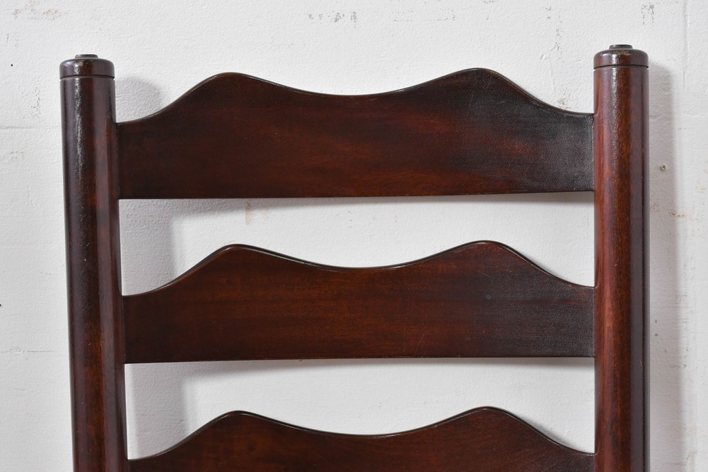 中古　松本民芸家具　ラッシ座面　波打つ背板が特徴の#22型ラダーバックチェア4脚セット　定価(4脚合計)約64万円　(R-085986)