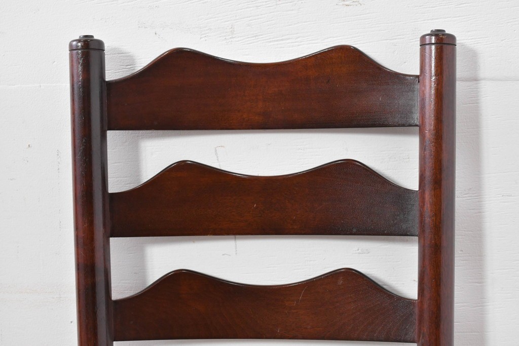 中古　松本民芸家具　ラッシ座面　波打つ背板が特徴の#22型ラダーバックチェア4脚セット　定価(4脚合計)約64万円　(R-085986)