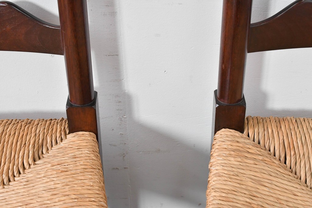 中古　松本民芸家具　ラッシ座面　波打つ背板が特徴の#22型ラダーバックチェア4脚セット　定価(4脚合計)約64万円　(R-085986)