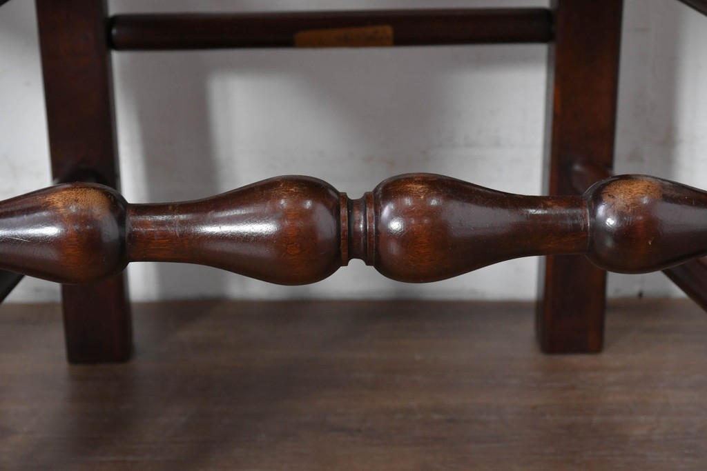 中古　松本民芸家具　ラッシ座面　波打つ背板が特徴の#22型ラダーバックチェア4脚セット　定価(4脚合計)約64万円　(R-085986)