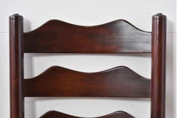 中古　松本民芸家具　ラッシ座面　波打つ背板が特徴の#22型ラダーバックチェア4脚セット　定価(4脚合計)約64万円　(R-085986)