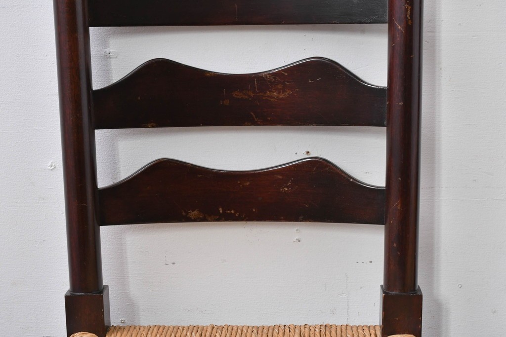 中古　松本民芸家具　ラッシ座面　波打つ背板が特徴の#22型ラダーバックチェア4脚セット　定価(4脚合計)約64万円　(R-085986)