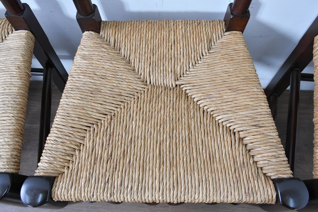 中古　松本民芸家具　ラッシ座面　波打つ背板が特徴の#22型ラダーバックチェア4脚セット　定価(4脚合計)約64万円　(R-085986)