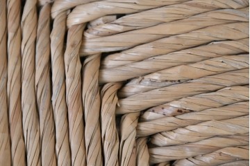 中古　松本民芸家具　ラッシ座面　波打つ背板が特徴の#22型ラダーバックチェア4脚セット　定価(4脚合計)約64万円　(R-085986)