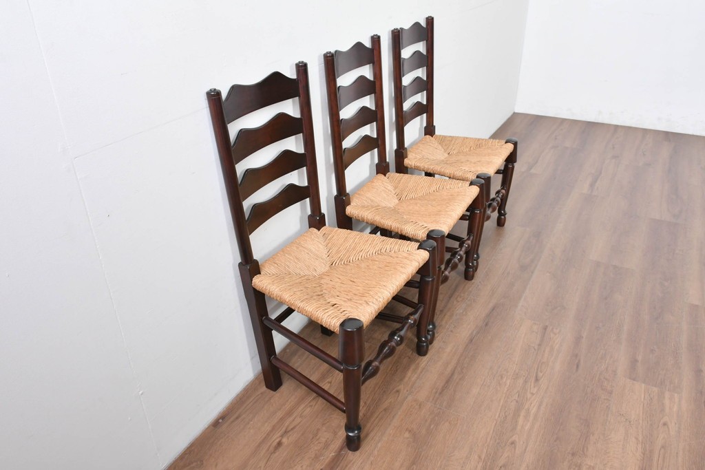 中古　松本民芸家具　ラッシ座面　波打つ背板が特徴の#22型ラダーバックチェア3脚セット　定価(3脚合計)約48万円　(R-085987)