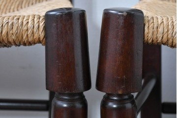 中古　松本民芸家具　ラッシ座面　波打つ背板が特徴の#22型ラダーバックチェア3脚セット　定価(3脚合計)約48万円　(R-085987)