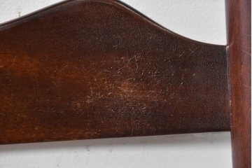 中古　松本民芸家具　ラッシ座面　波打つ背板が特徴の#22型ラダーバックチェア2脚セット　定価(2脚合計)約32万円　(R-085988)