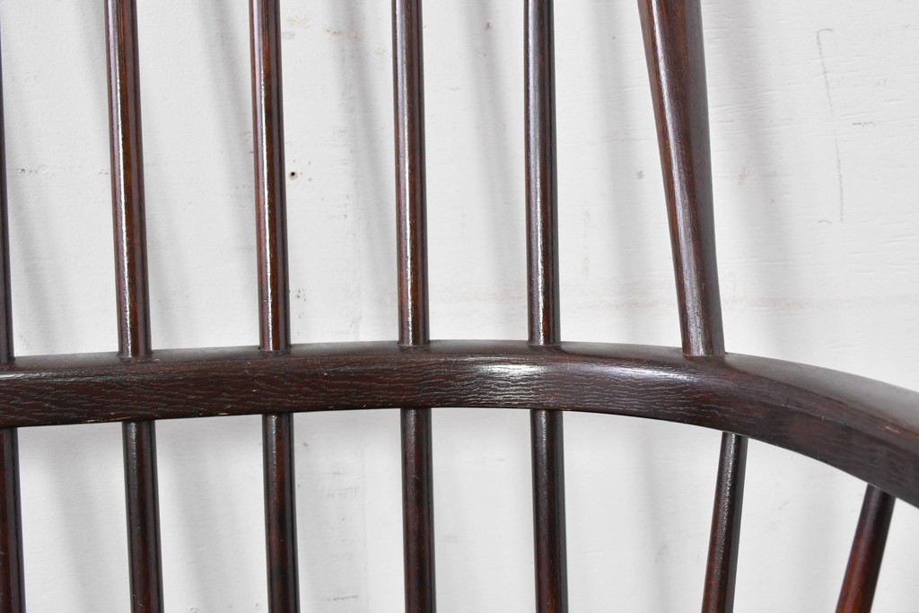 中古　松本民芸家具　細身のスポークが連なる#513型長ウィンザーチェア(III)　定価約39万円　(R-085989)