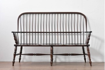 中古　松本民芸家具　細身のスポークが連なる#513型長ウィンザーチェア(III)　定価約39万円　(R-085989)