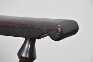 中古　松本民芸家具　細身のスポークが連なる#513型長ウィンザーチェア(III)　定価約39万円　(R-085989)