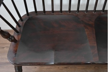 中古　松本民芸家具　細身のスポークが連なる#513型長ウィンザーチェア(III)　定価約39万円　(R-085989)