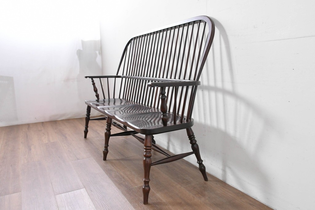 中古　松本民芸家具　細身のスポークが連なる#513型長ウィンザーチェア(III)　定価約39万円　(R-085989)