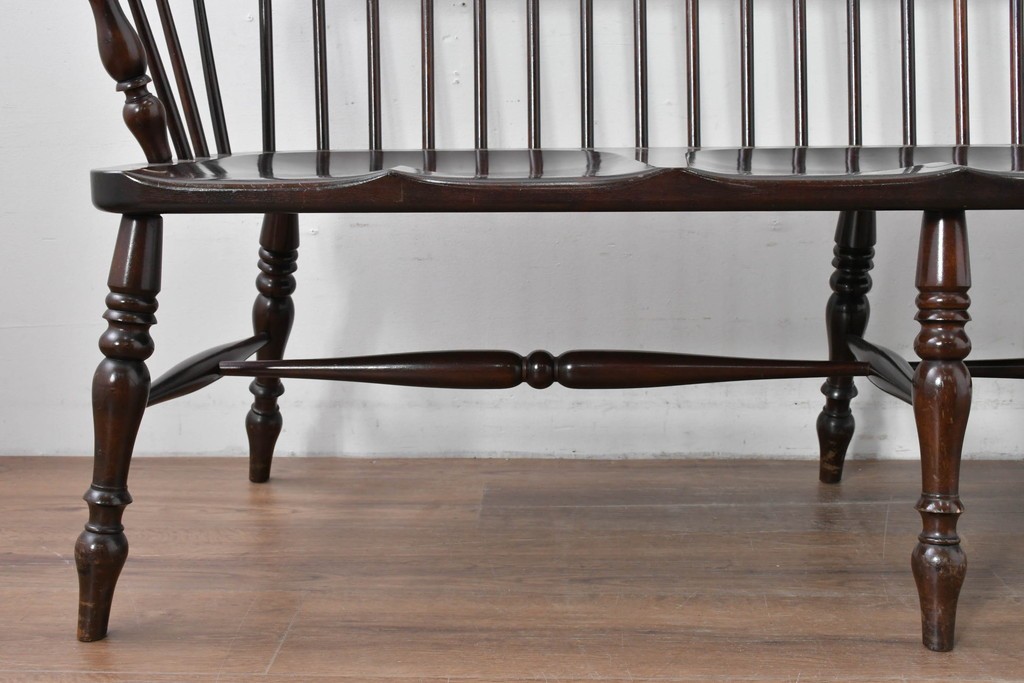 中古　松本民芸家具　細身のスポークが連なる#513型長ウィンザーチェア(III)　定価約39万円　(R-085989)