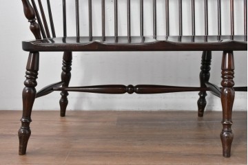 中古　松本民芸家具　細身のスポークが連なる#513型長ウィンザーチェア(III)　定価約39万円　(R-085989)