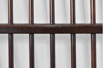 中古　松本民芸家具　細身のスポークが連なる#513型長ウィンザーチェア(III)　定価約39万円　(R-085989)